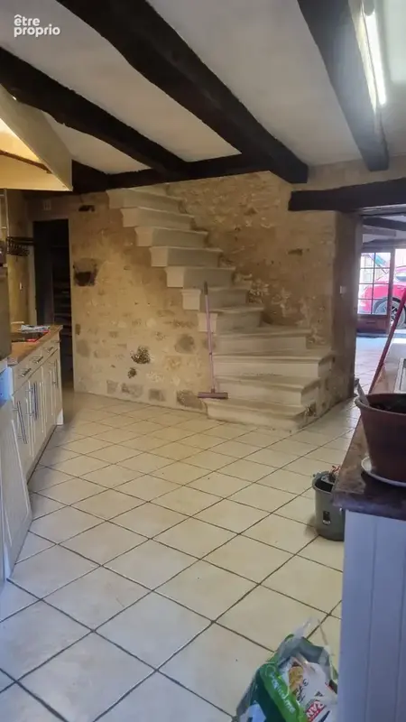 Maison 5 pièces 225 m² à vendre à Saint-Loup-Lamaire (79600) - photo 5