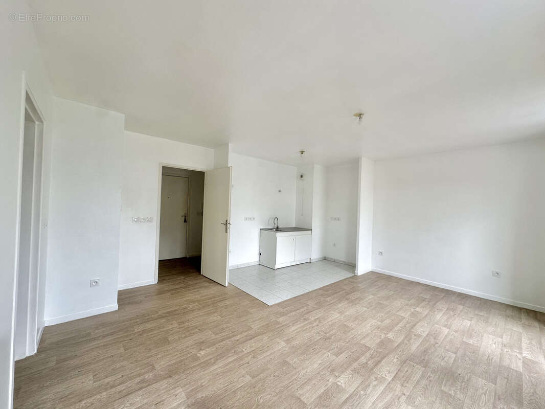 Appartement à SAINT-PIERRE-DU-PERRAY