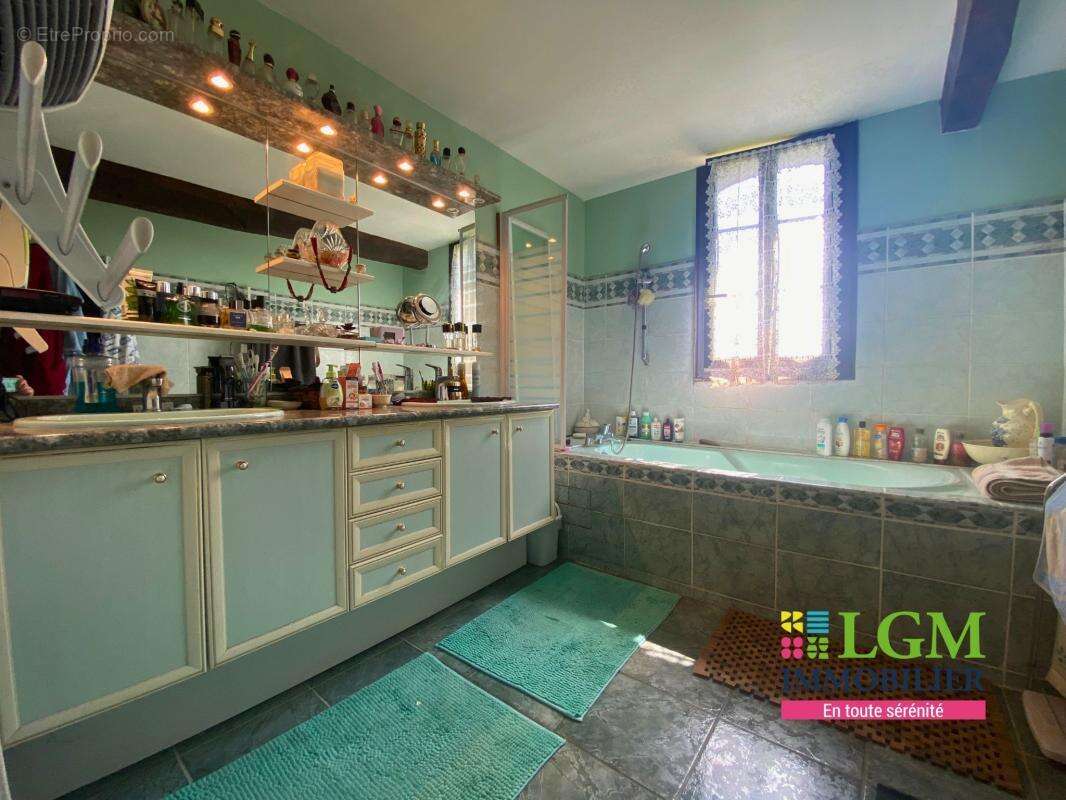 Maison à MONTESQUIEU-GUITTAUT