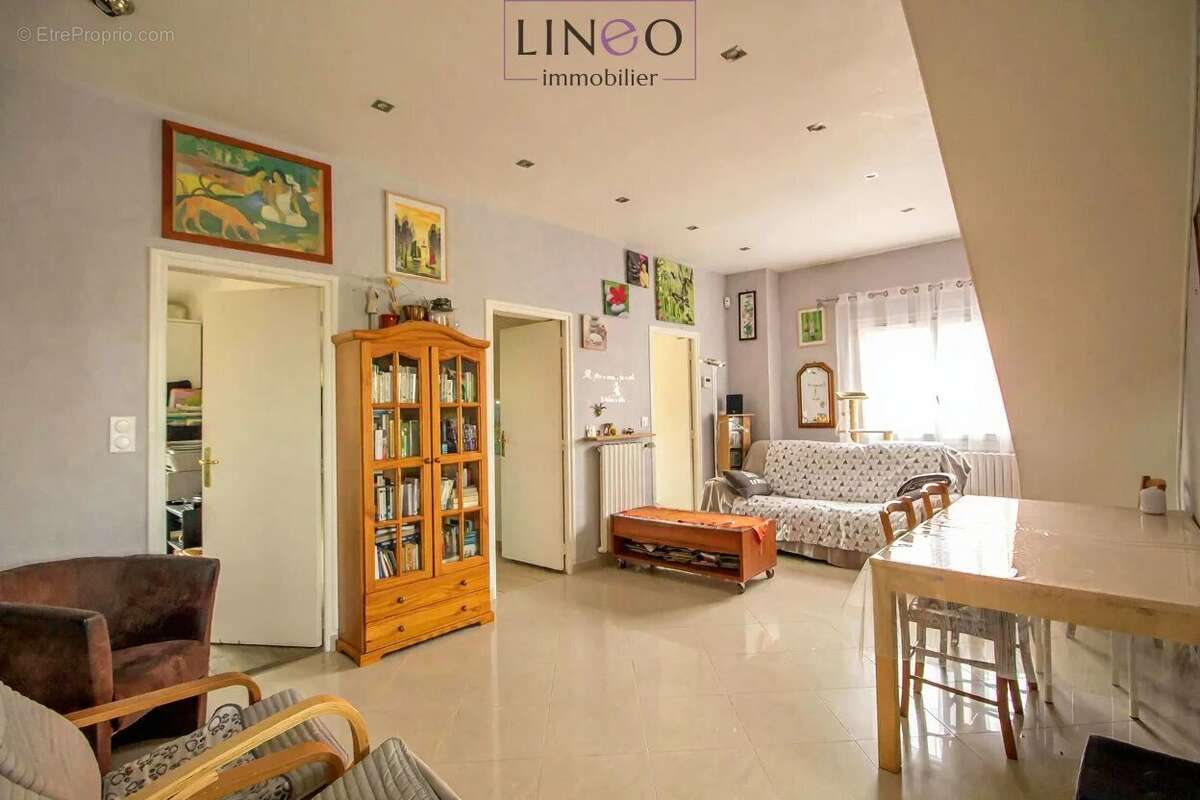 Maison à CHOISY-LE-ROI