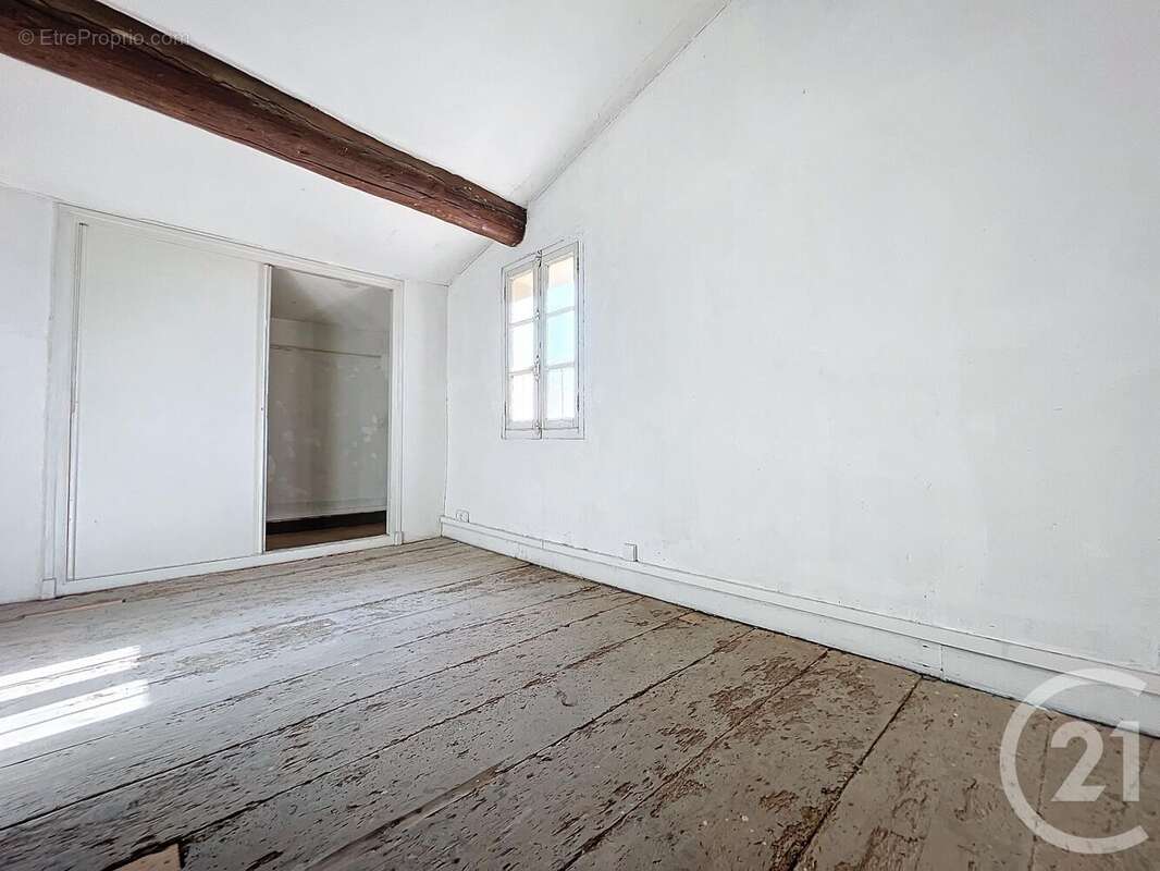 Maison à LATOUR-BAS-ELNE