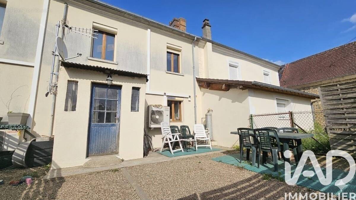 Photo 1 - Maison à CIVIERES
