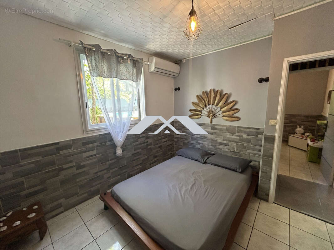 Maison à SAINT-PHILIPPE