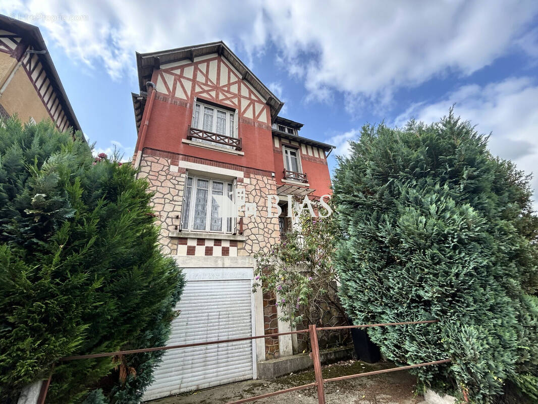Maison à LISIEUX