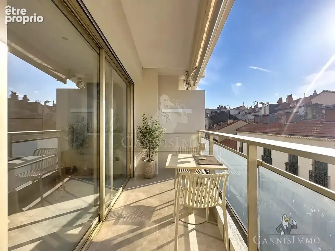 Cannes banane - studio entièrement rénové avec terrasse - photo 7