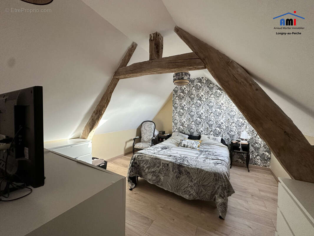 Maison à LONGNY-AU-PERCHE