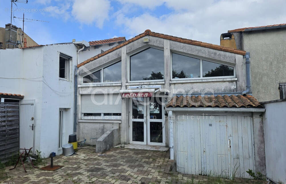 Maison à SAINT-GEORGES-DE-DIDONNE