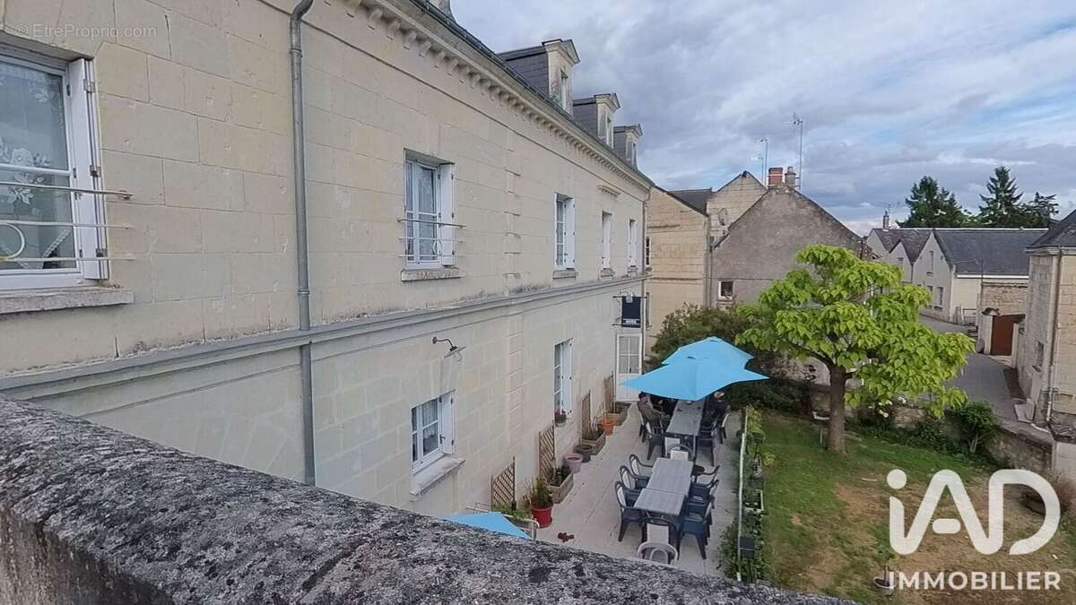 Commerce 226 m² à Savigny-En-Veron  - photo 7