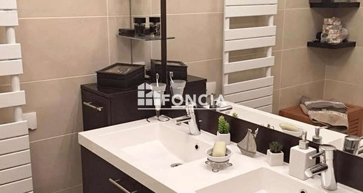 Appartement à CHATENAY-MALABRY