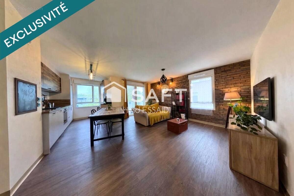 Photo 1 - Appartement à LYON-9E