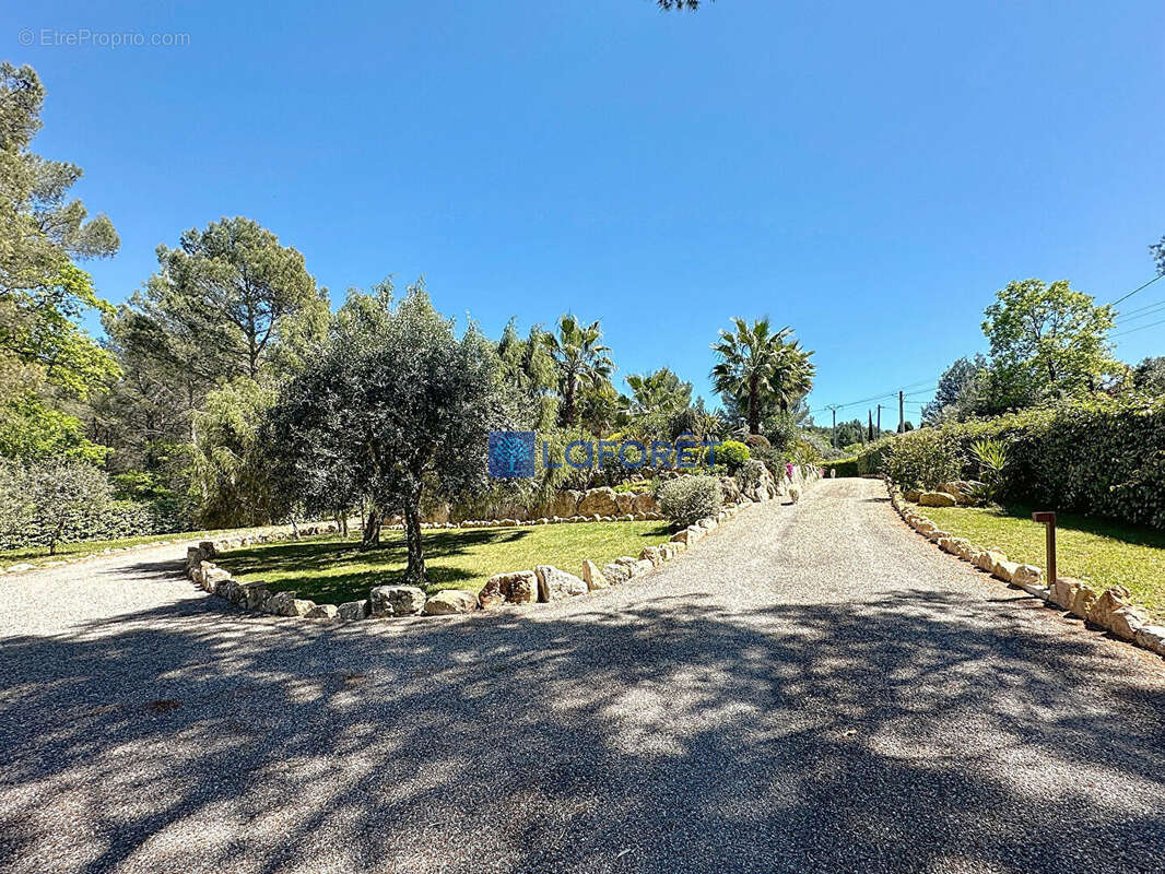 Maison à DRAGUIGNAN