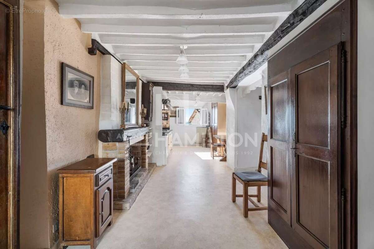 Maison de charme rénovée - MAGAGNOSC - cur du vieux village - photo 9