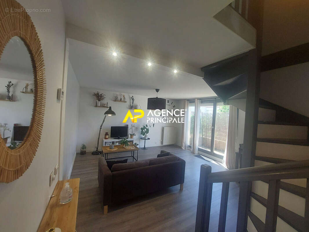 Appartement à BEZONS