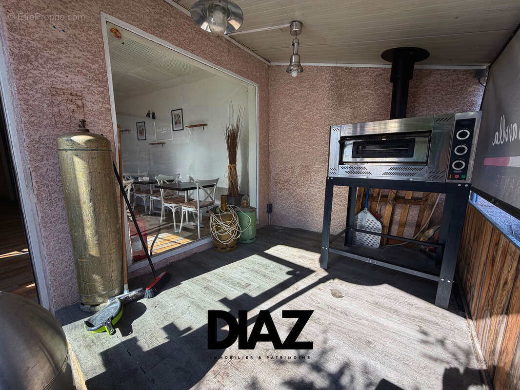 À vendre   droit au bail + licence iii   restaurant / traiteur   lunel-viel - photo 10