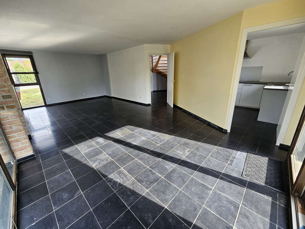 Maison à RAIMBEAUCOURT