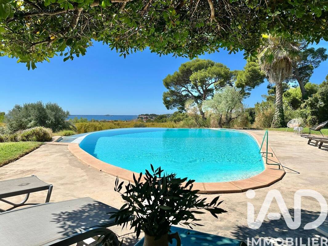 Photo 1 - Maison à TOULON