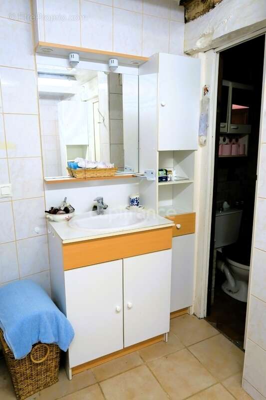 Maison à LA CHAPELLE-VICOMTESSE