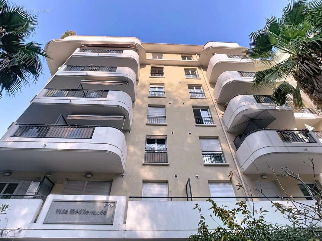 Appartement à MENTON