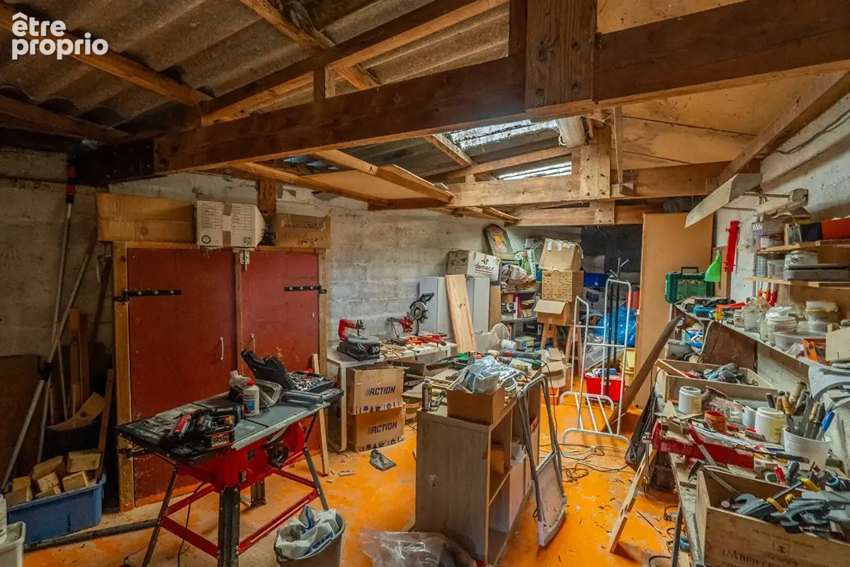 Eysines - Maison 4 chambres de 137m², entièrement rénovée avec piscine et grand jardin sans vis-à-vis - photo 18