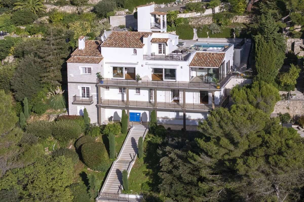 Mont leuze – villa 308 m² sur terrain de 2 550 m² – vue panoramique mer & montagnes - photo 21