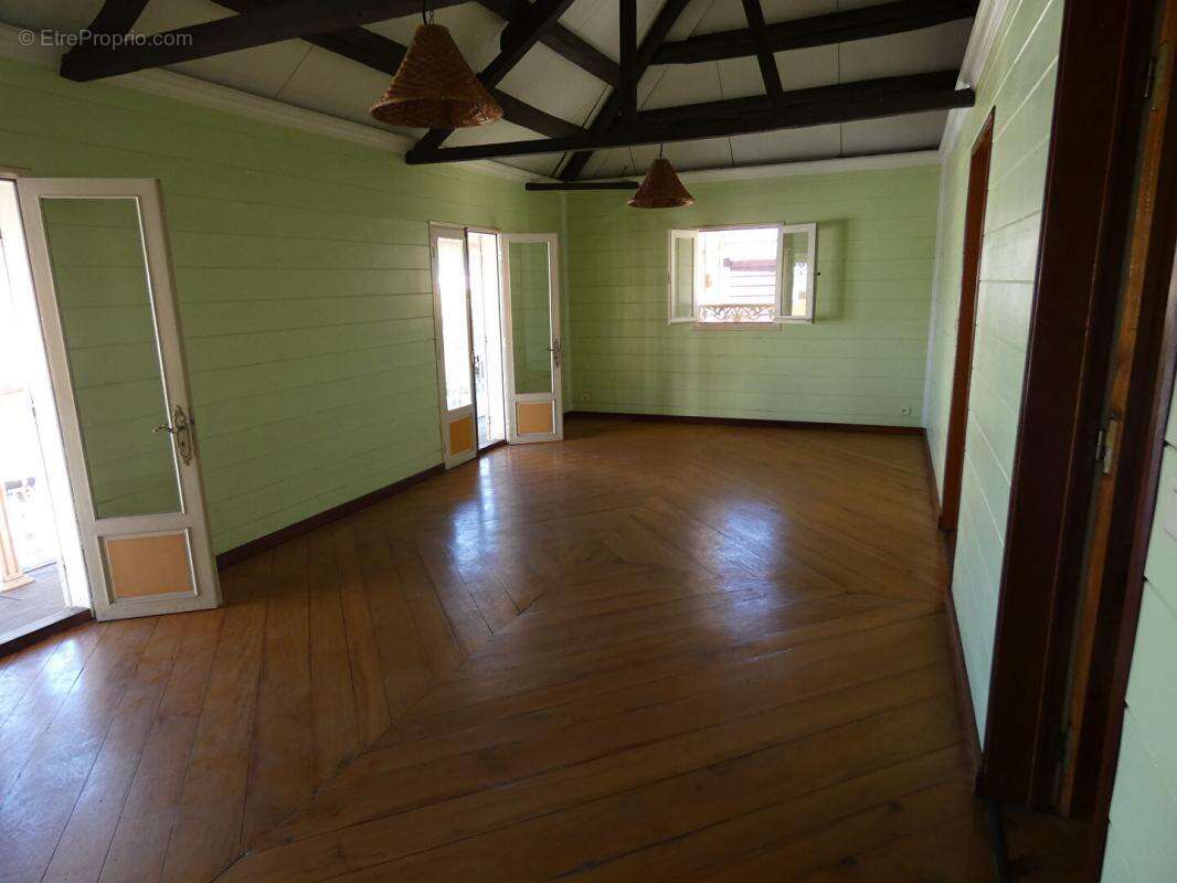 Maison à SAINT-JOSEPH