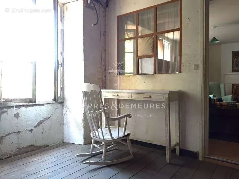 Ancien moulin a renover avec jardinet - photo 7