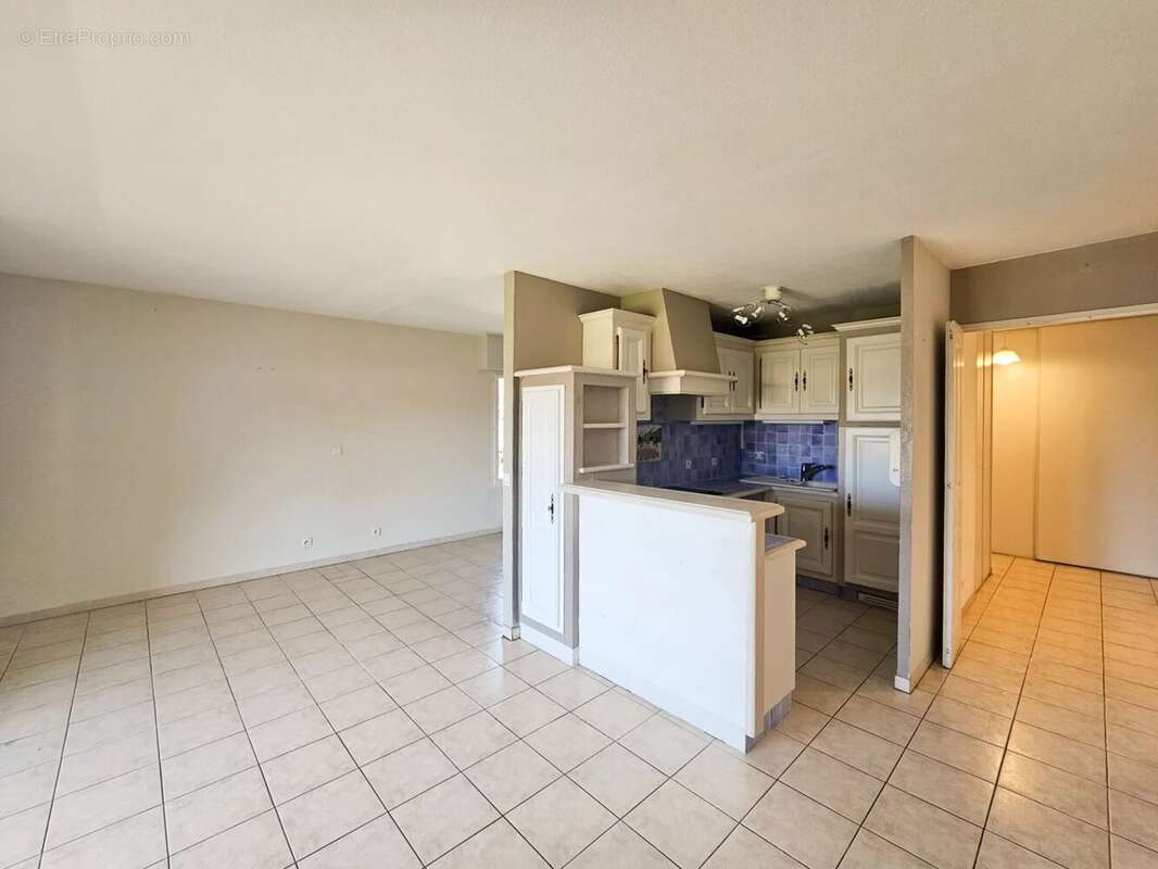 Appartement à SAINT-RAPHAEL