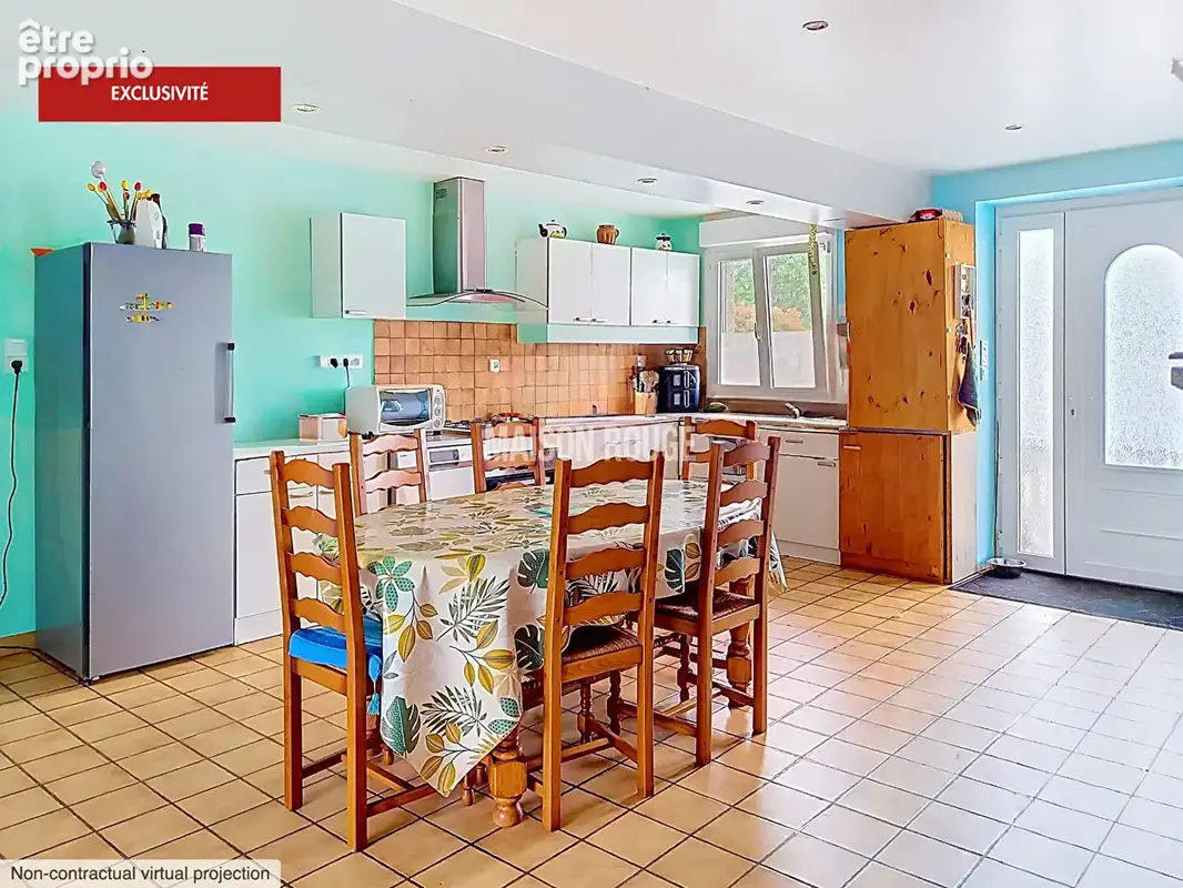 SAINT-BRICE-EN-COGLÈS  - Maison familiale 3 chambres sur 929 m² de terrain clos - photo 3