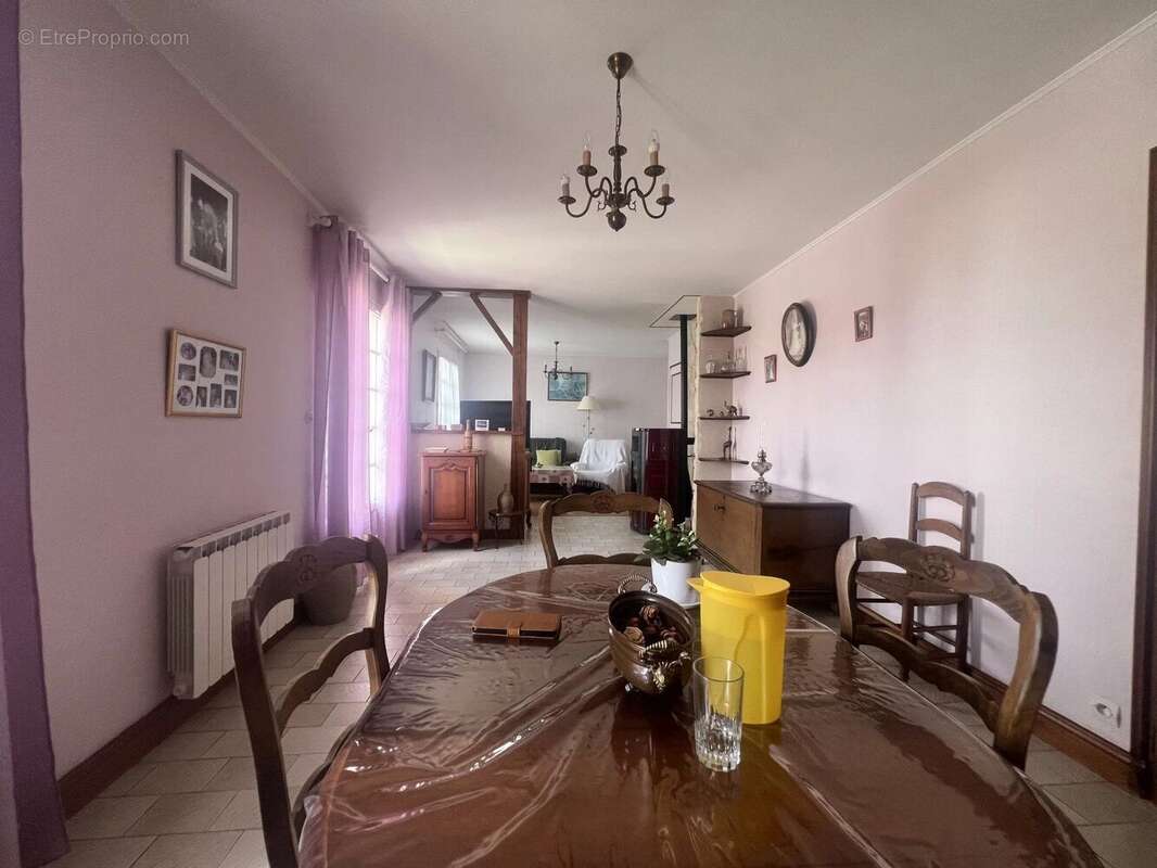 Vente Maison Lussac-les-chateaux(86320) 109 500ï¿œ - photo 3