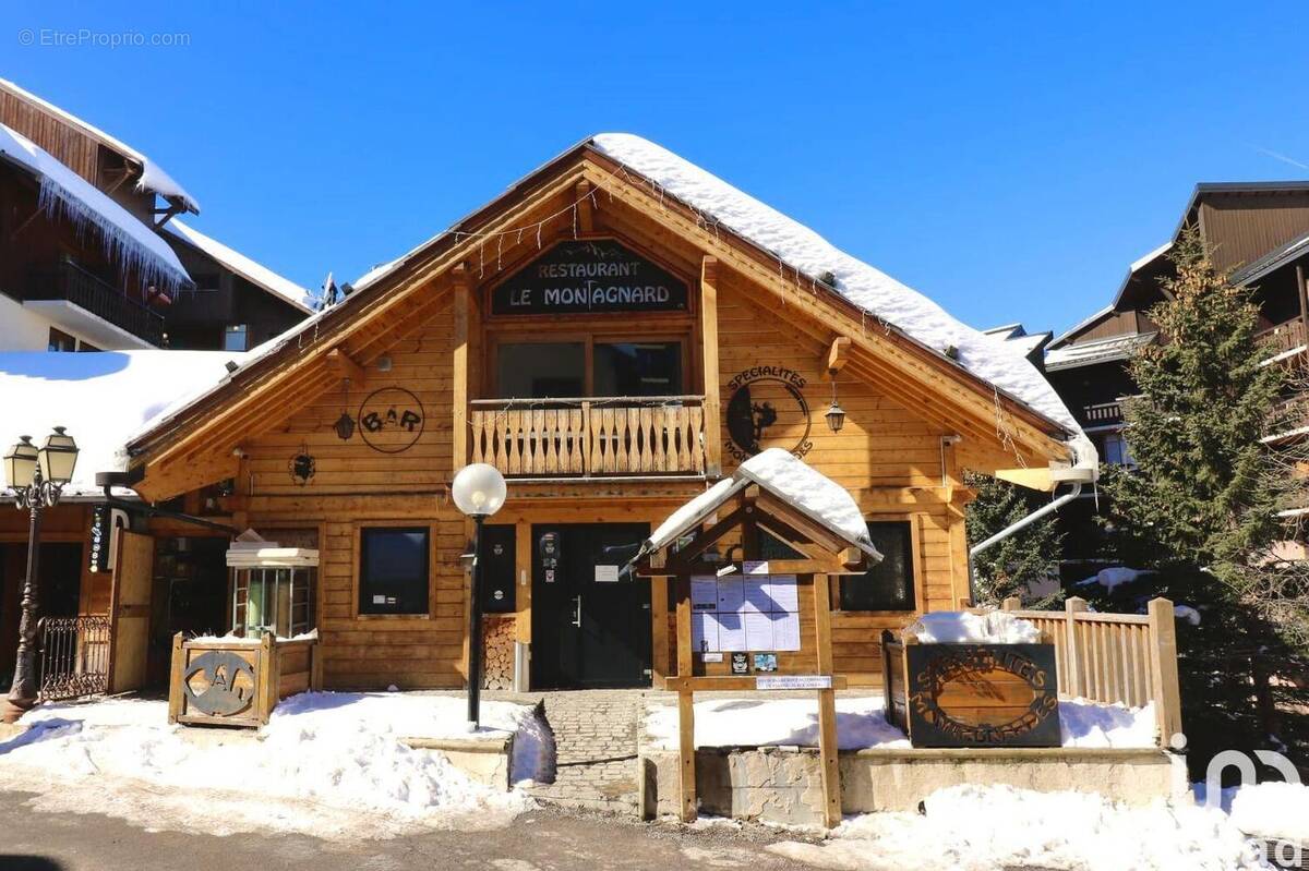 Photo 1 - Commerce à RISOUL