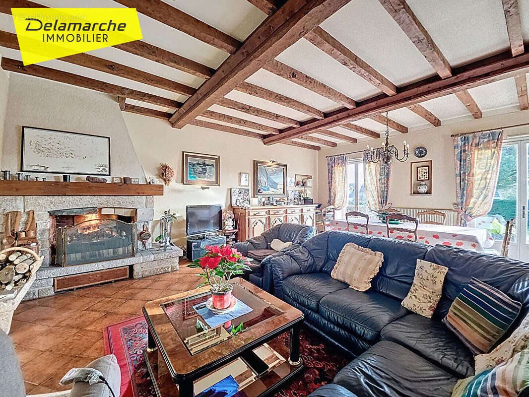 Maison à BREHAL