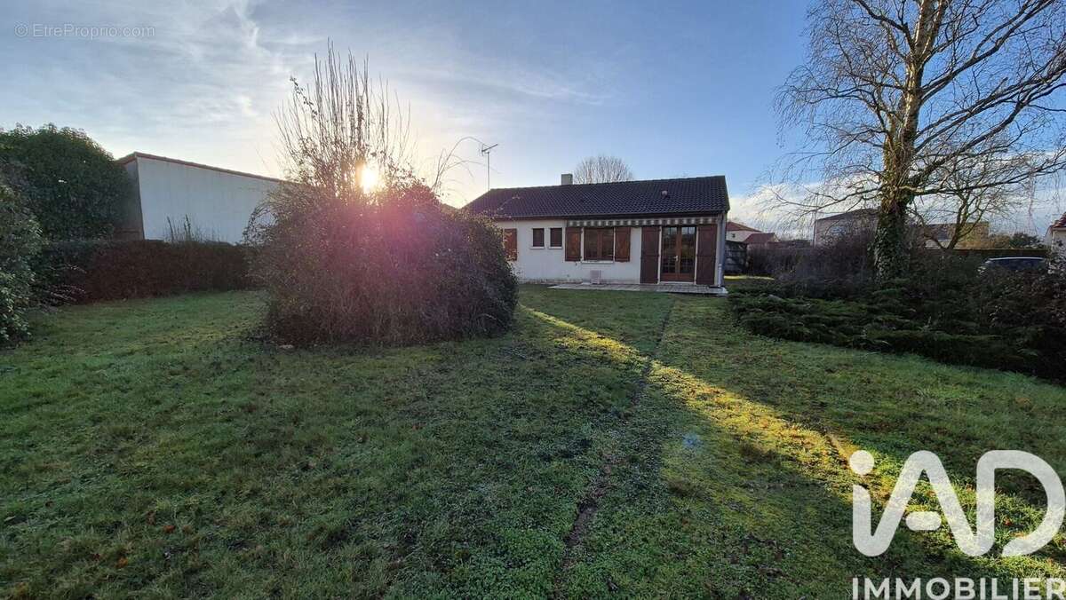 Photo 9 - Maison à LA TESSOUALLE