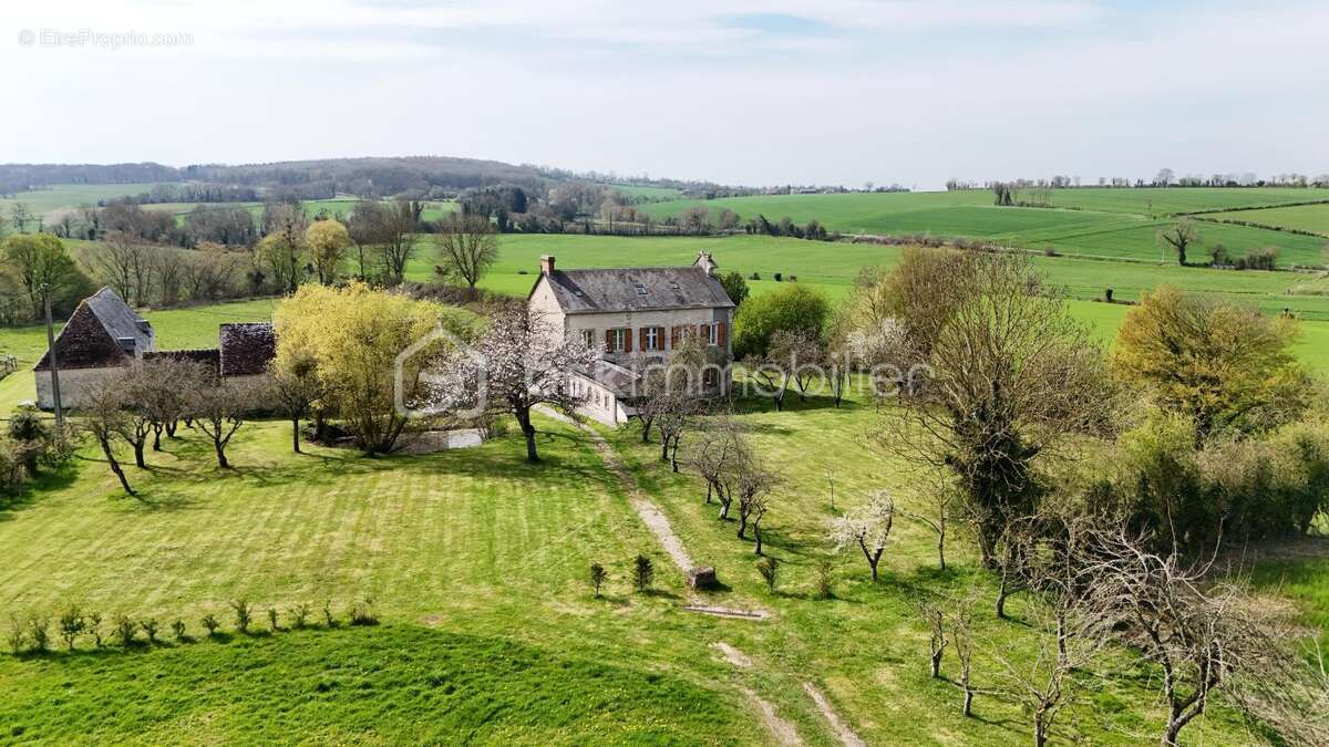 Maison à LE MERLERAULT