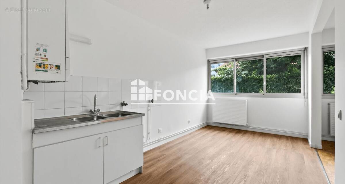 Appartement à BORDEAUX