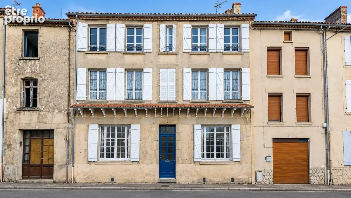 Maison à LE DORAT