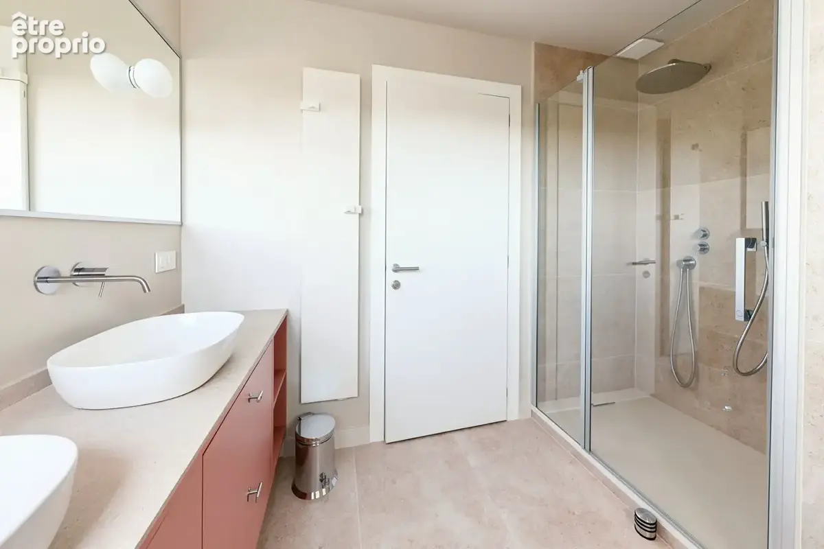 Location Aix proche centre LC Gestion vous propose un appartement de type 4/5 de 136m²  avec terrasse dans une résidence sécuris - photo 8