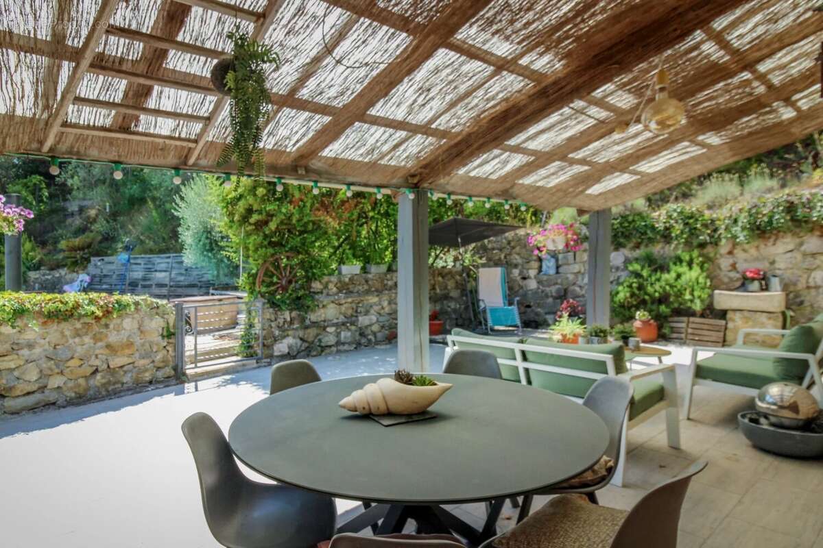 Gilette//Maison individuelle//208 m²//8 Pièces - photo 19