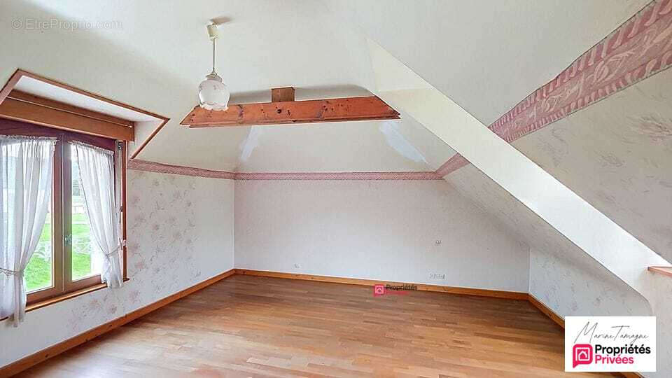 Maison à CANNECTANCOURT
