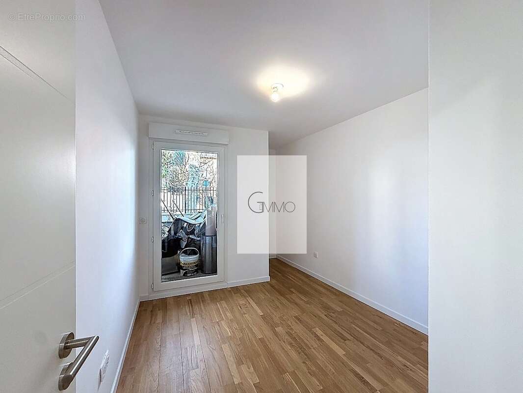 Appartement à L'HAY-LES-ROSES