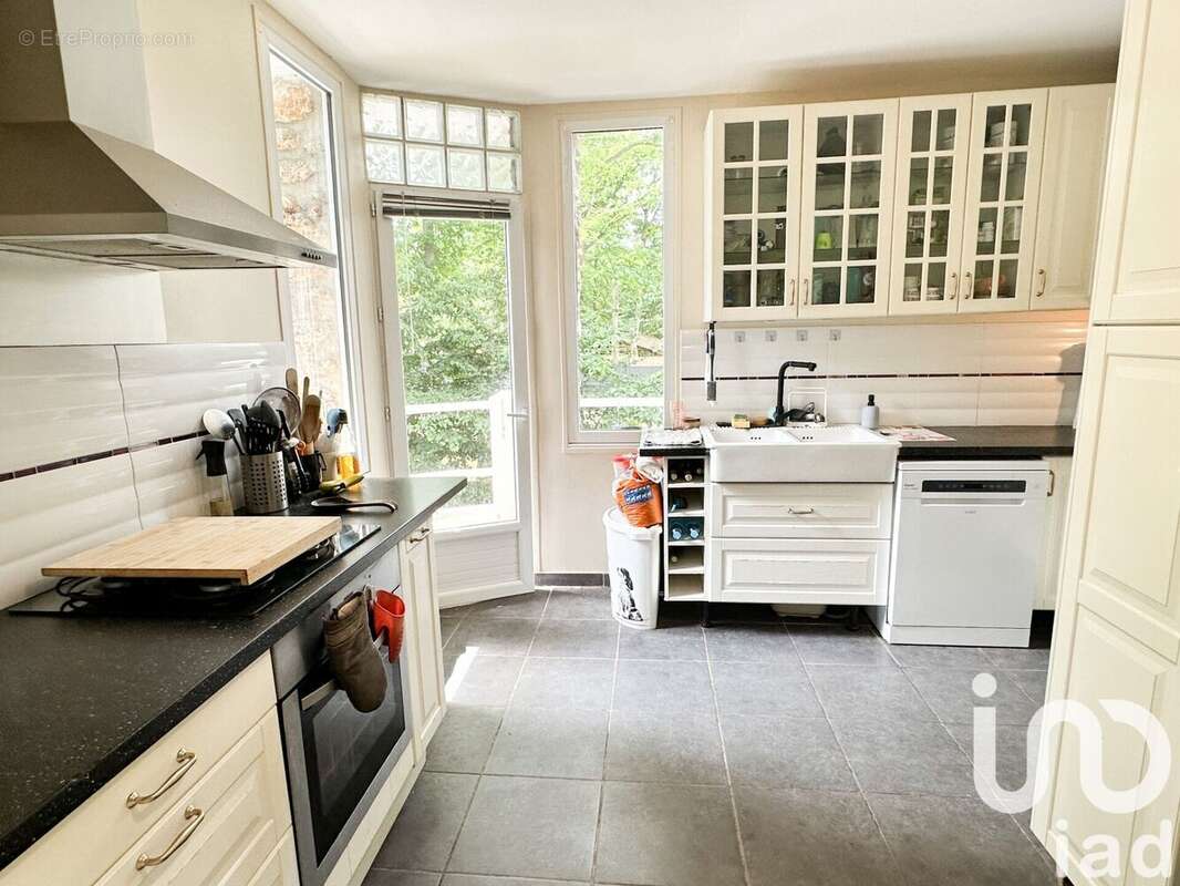 Photo 2 - Maison à SAINT-FARGEAU-PONTHIERRY