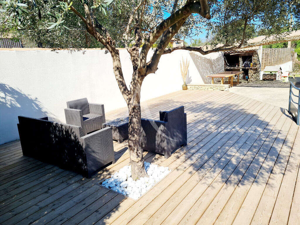 Maison à POUSSAN