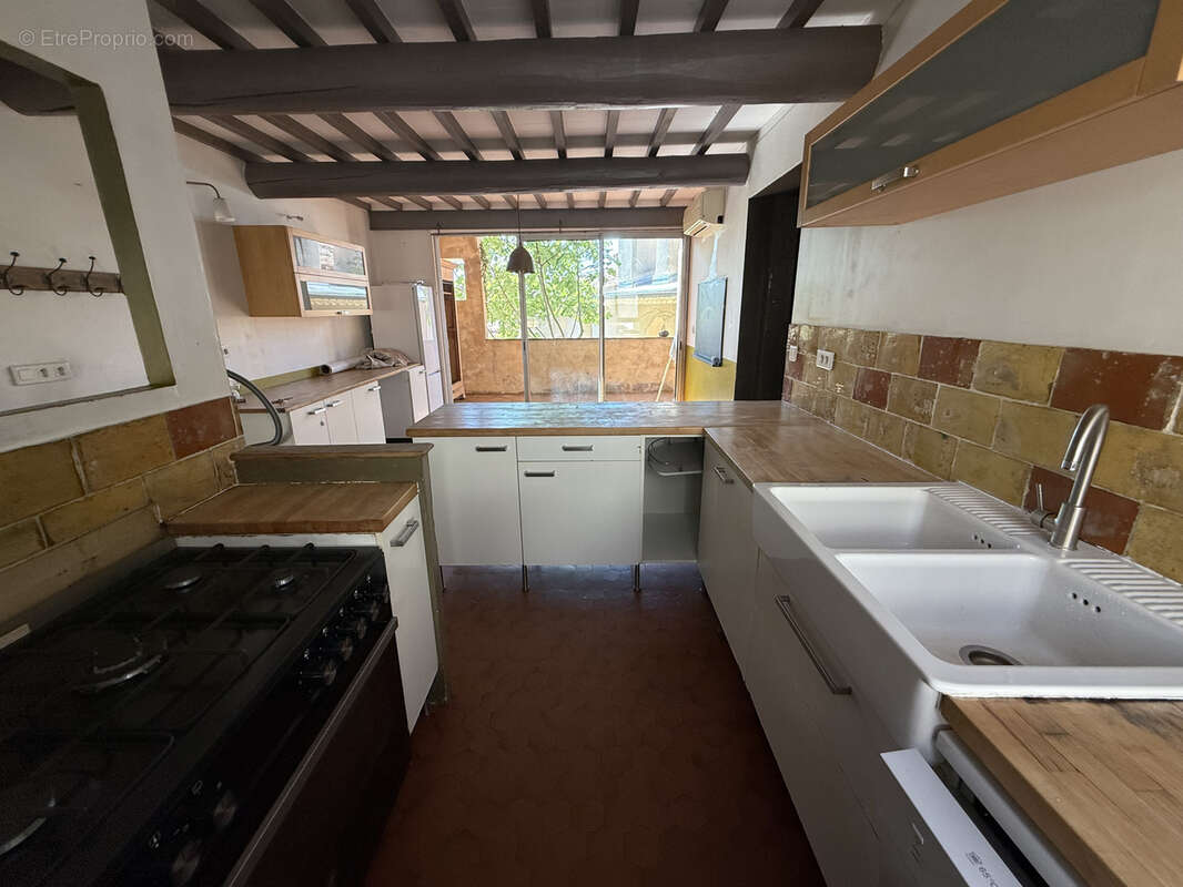 Maison à MONTPEYROUX