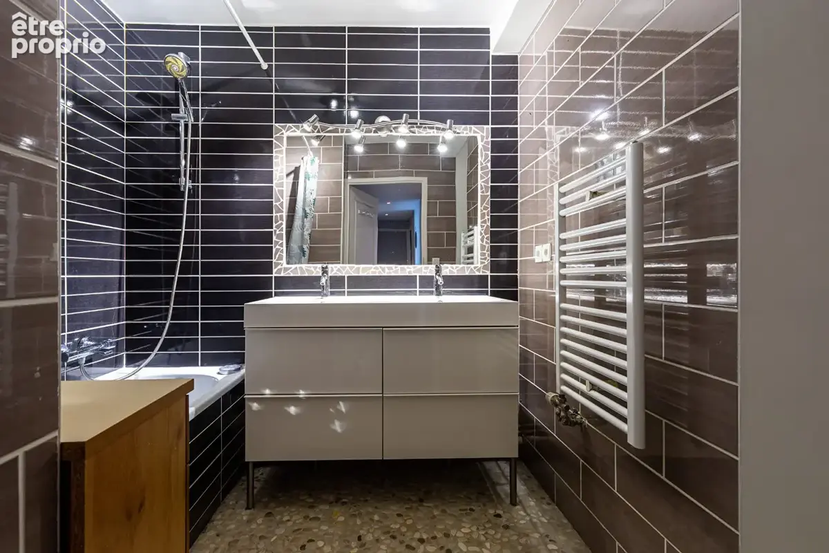 Laforet immobilier - exclusivite - "ficus" - annecy - appartement 4 pieces - 90,36m2 - terrasse - cave - place de stationnement  - photo 10