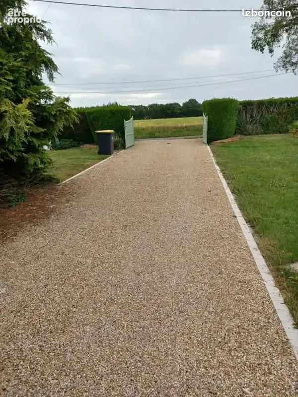 Maison ossature bois avec dépendance et terrain clos de 2 255 m² aux Baux-de-Breteuil - photo 10
