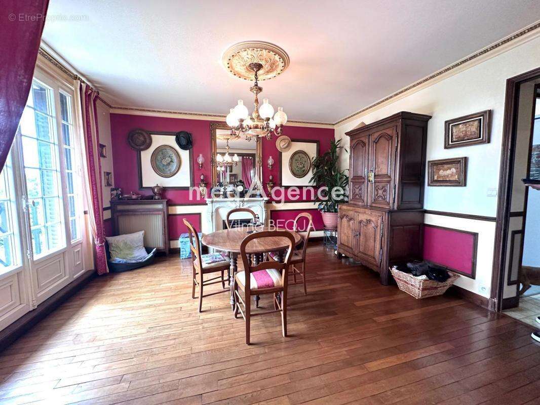 Maison à MISY-SUR-YONNE