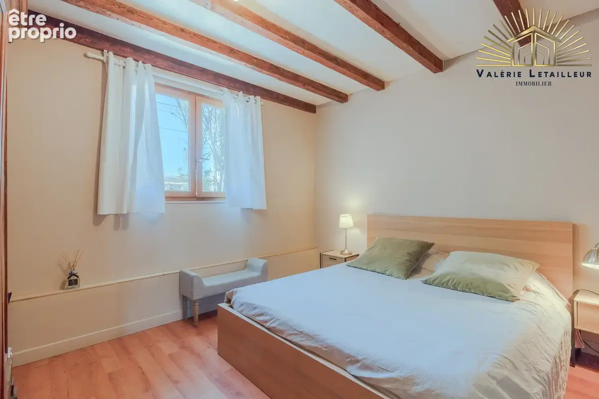 Bruges limite Le Bouscat   Une élégante maison en pierre de 302 m2 au charme préservé - photo 10