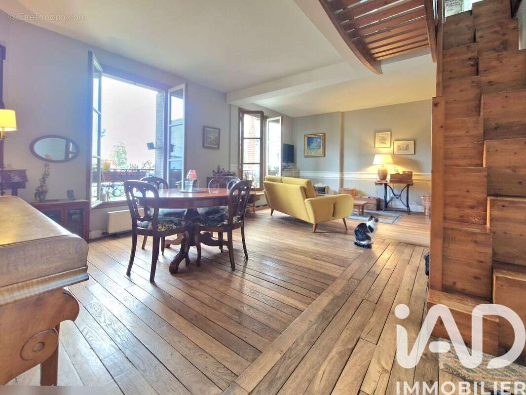 Photo 2 - Appartement à ISSY-LES-MOULINEAUX