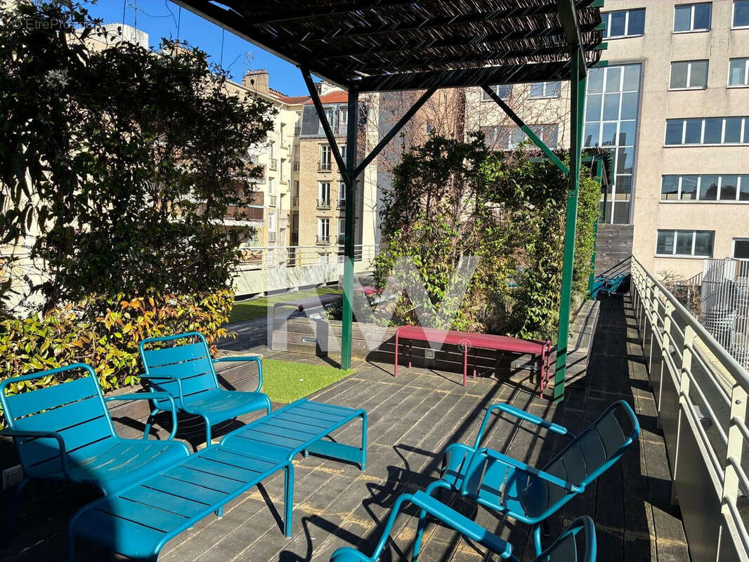 Commerce 1526 m² à Boulogne-Billancourt  - photo 8