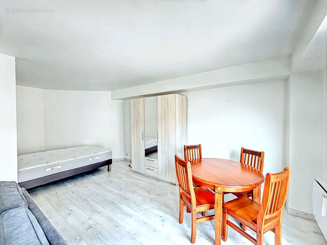 Appartement à GIF-SUR-YVETTE