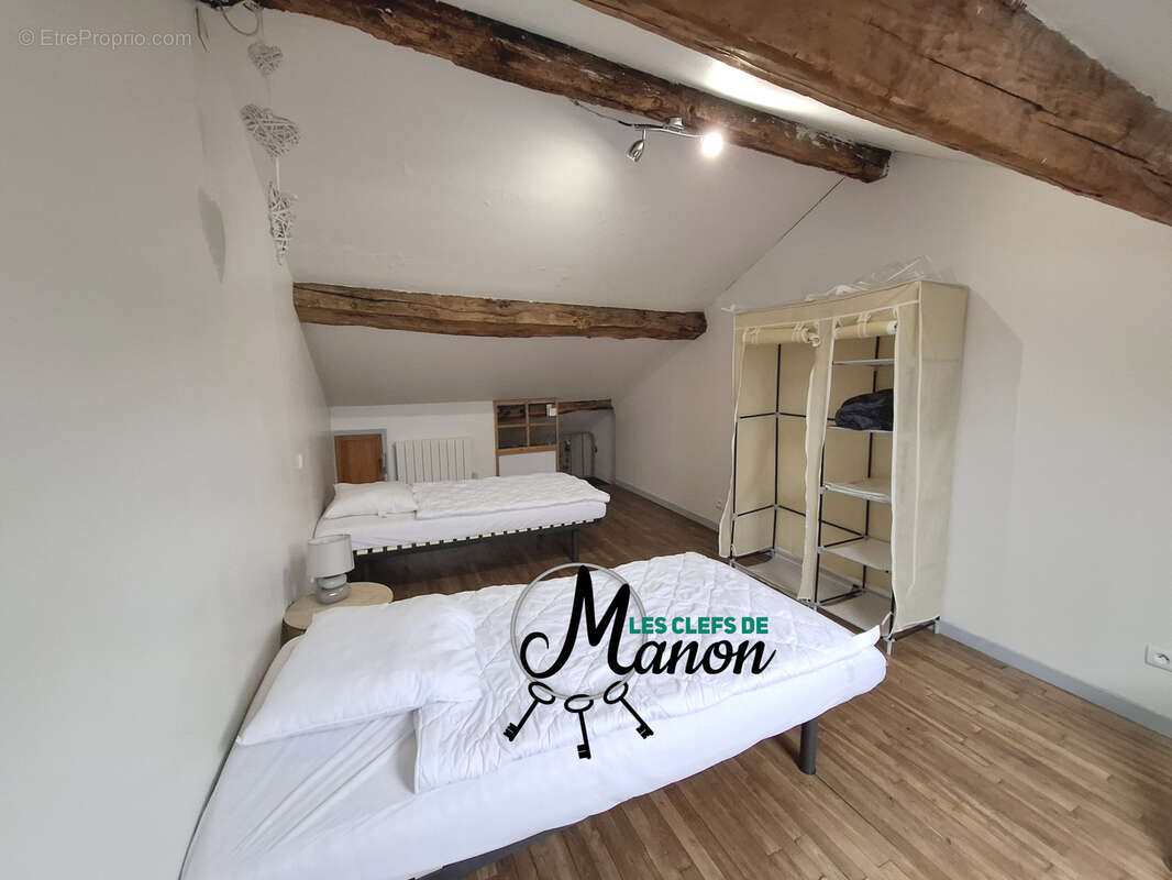 Maison à SAINT-LEGER-LA-MONTAGNE